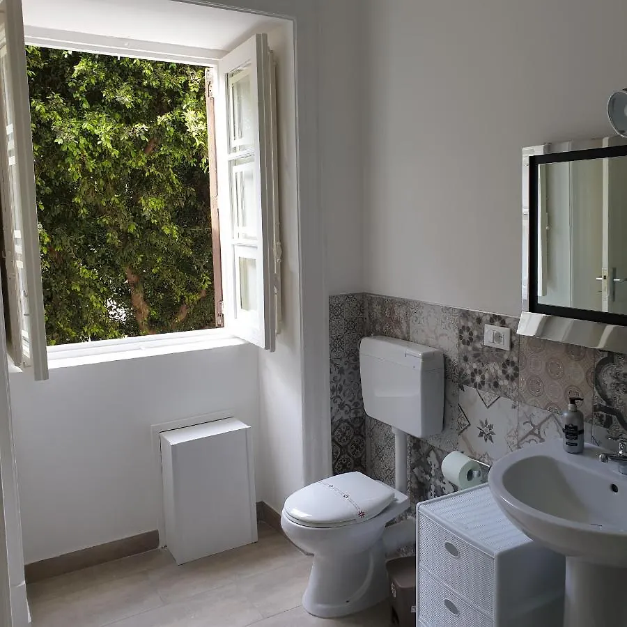 Opera Prima 28 Hotel Palermo Italien