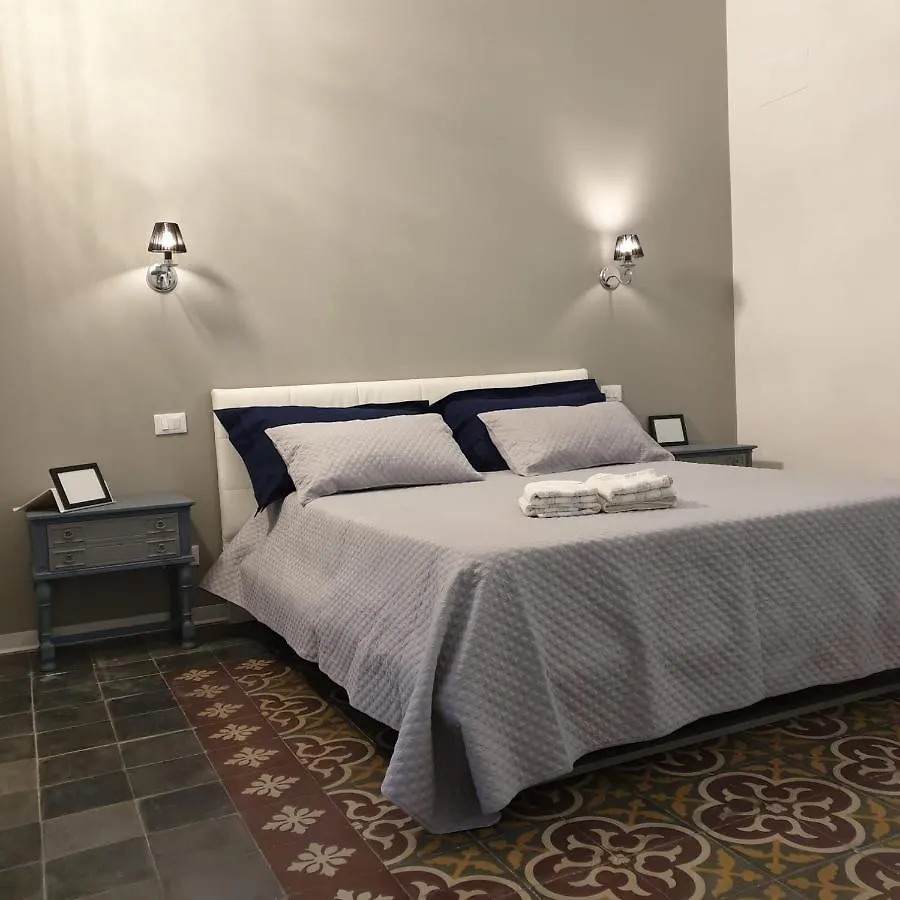 Opera Prima 28 Hotel Palermo 0*,  Italien